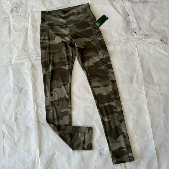 SALE🔥WILD FABLE camp high rise leggings ✨ - Picture 8 of 12